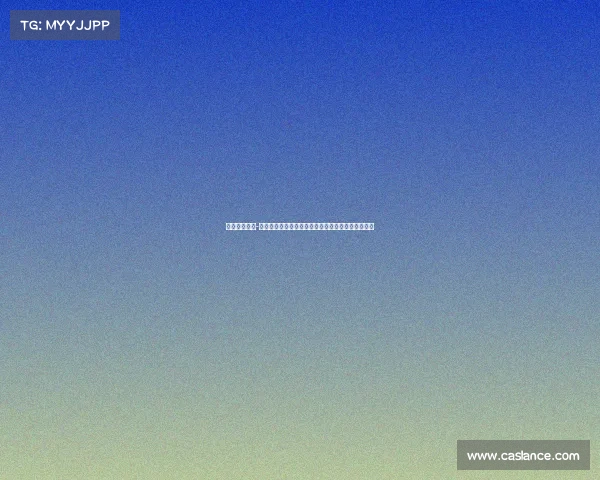 电子竞技观众-《电竞赛场上的视觉饕餮：巅峰对决引爆观战狂潮》